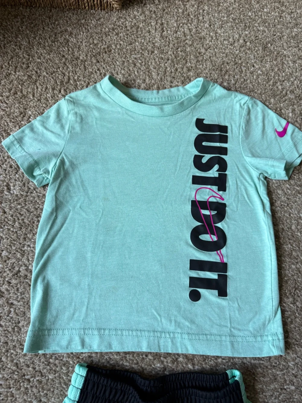 Nike shorts elastic
